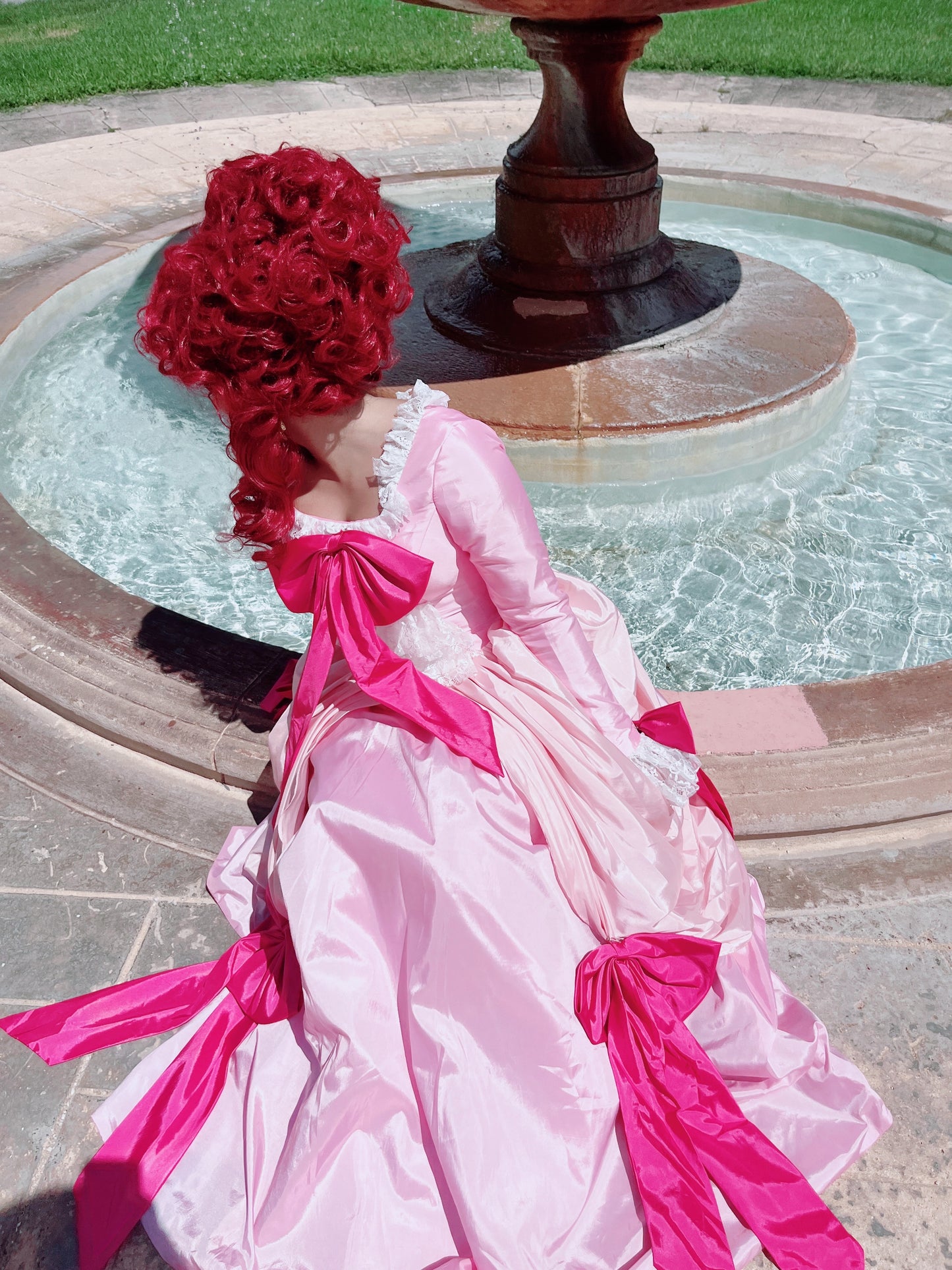 Robe a la Reine - Bespoke Gown